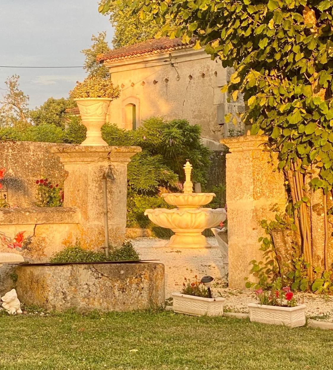 Le Grand Berger Chambres D'Hotes Angeac-Charente Luaran gambar